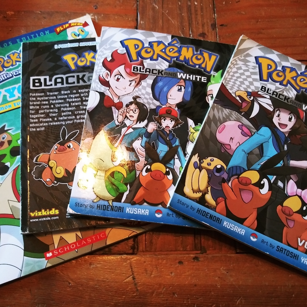 POKEMON 4pk paperback books